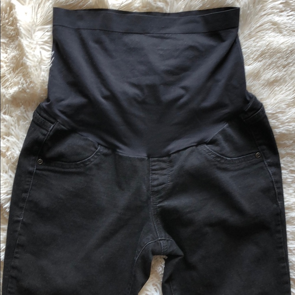 Like-New Stretchy Black Maternity Jeans